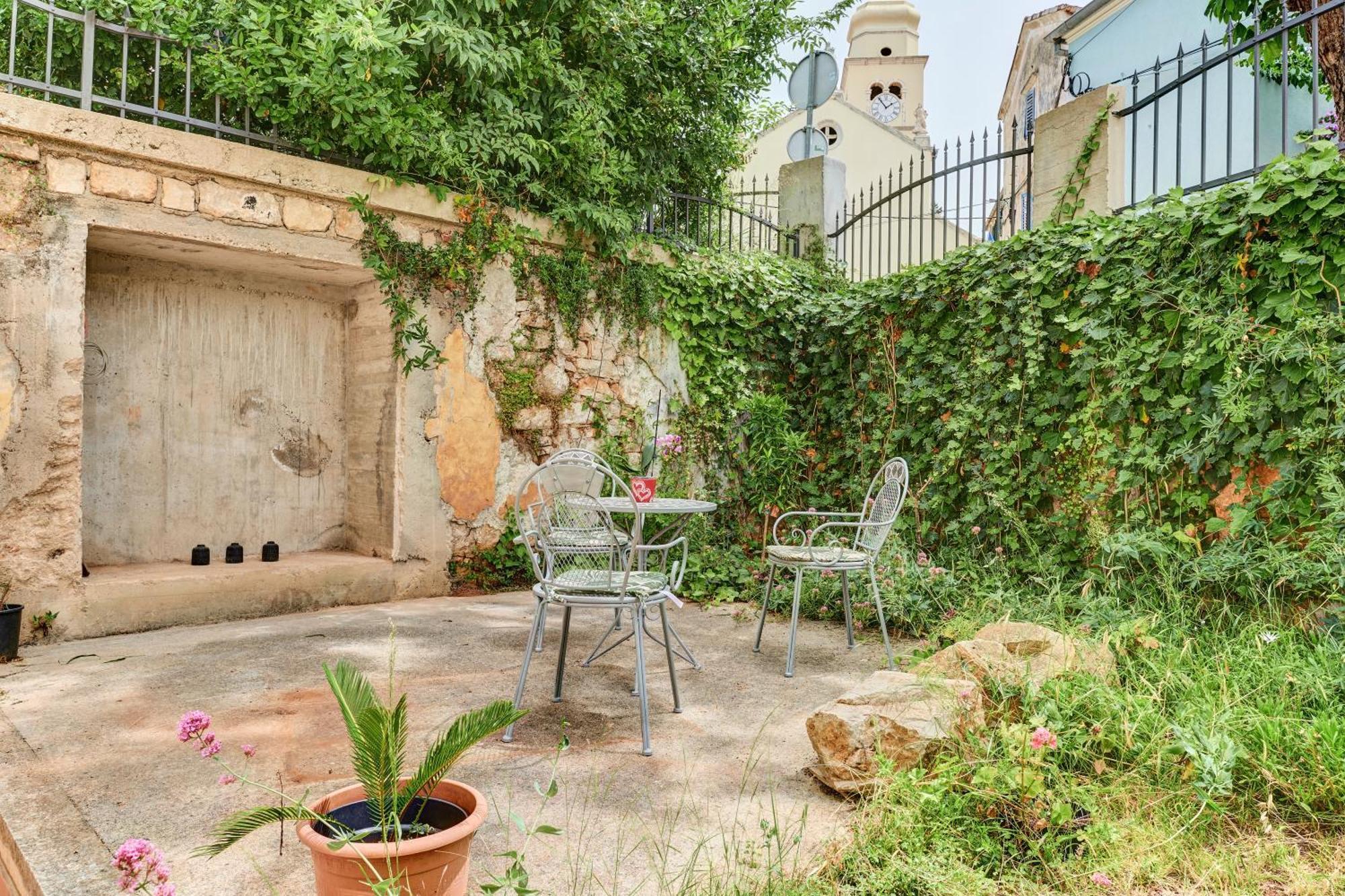 Captain' S Villa Boutique Hotel Veli Losinj Luaran gambar
